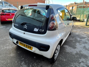 2012 Citroen C1 1.0i Vtr+ Euro 5 3dr in White — image 5