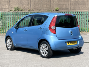 2009 Vauxhall Agila 1.2 16v Design in Blue — image 2