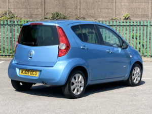2009 Vauxhall Agila 1.2 16v Design in Blue — image 4