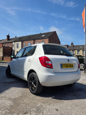 2012 Skoda Fabia 1.2 Tsi Se Euro 5 5dr in White — image 5