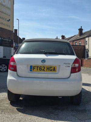2012 Skoda Fabia 1.2 Tsi Se Euro 5 5dr in White — image 6