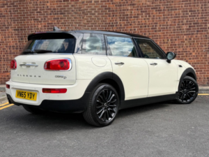 2015 MINI Clubman 2.0 Cooper D Euro 6 (s/s) 6dr in White — image 3