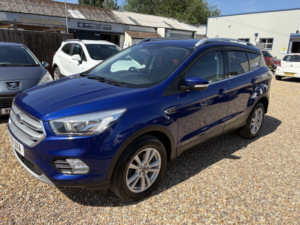 2018 Ford Kuga 1.5 T Ecoboost Zetec in Blue — image 4
