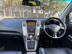 2010 Lexus Rx 3.3 400h Limited Edition Executive CVT 5dr in Silver — image 3