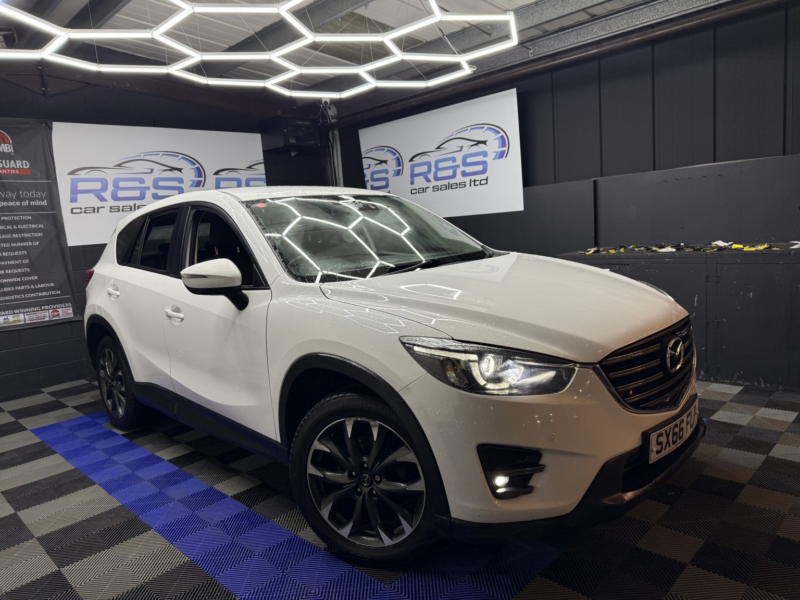 2016 Mazda Cx-5 2.2 Skyactiv-D Sport Nav in White — image 1