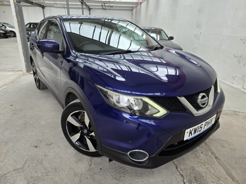 2015 Nissan Qashqai 1.5 Dci N-Tec in Blue — image 1