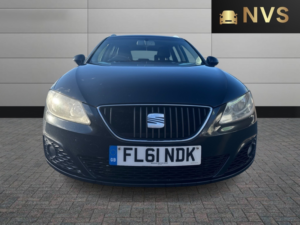 2011 SEAT Exeo 2.0 Tdi Cr Se Tech in Black — image 2