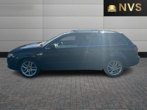 2011 SEAT Exeo 2.0 Tdi Cr Se Tech in Black — image 4