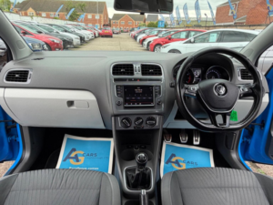2015 Volkswagen Polo 1.0 Bluemotion Tech Se Design Euro 6 (s/s) 5dr in Blue — image 2