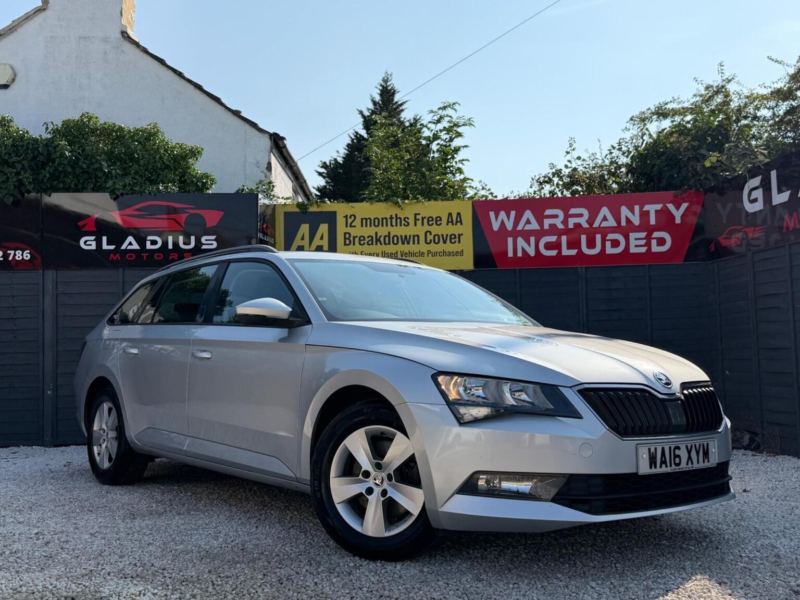 2016 Skoda Superb 1.6 Tdi S Euro 6 (s/s) 5dr in Silver — image 1