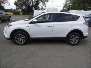 2017 Toyota Rav4 2.5 Vvt-H Icon Tech CVT Euro 6 (s/s) 5dr in White — image 4