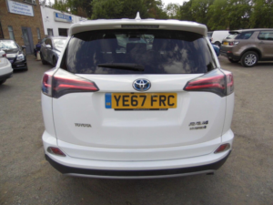 2017 Toyota Rav4 2.5 Vvt-H Icon Tech CVT Euro 6 (s/s) 5dr in White — image 6