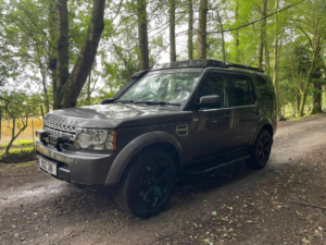 2013 Land Rover Discovery 4 3.0 Sd V6 Auto 4x4 5dr in Grey — image 5