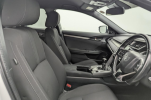 2018 Honda Civic 1.0 Vtec Turbo Sr Hatchback 5dr Petrol Manual Euro 6 (s/s) (129 Ps) in White — image 3