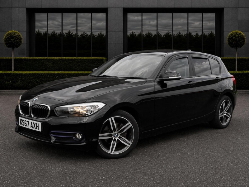 2017 BMW 1 Series 1.5 118i Sport Euro 6 (s/s) 5dr in Black — image 1