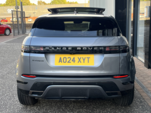 2024 Land Rover Range Rover Evoque 2.0 D200 Mhev Dynamic Se Automatic in Grey — image 4