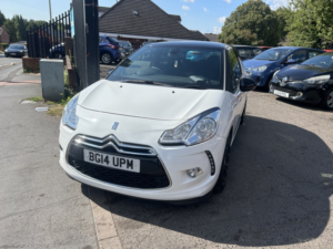2014 Citroen Ds3 1.6 Vti Dstyle Plus in White — image 5