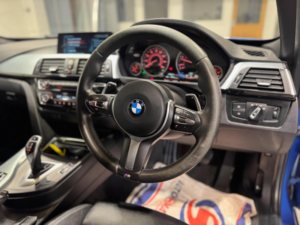 2017 BMW 3 Series 2.0 320d M Sport Touring Auto Euro 6 (s/s) 5dr in Blue — image 2