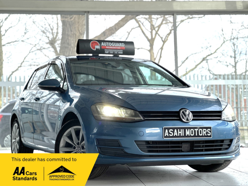 2016 Volkswagen Golf 1.2 Tsi Bluemotion Tech S DSG Euro 5 (s/s) 5dr in Blue — image 1