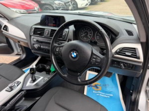 2015 BMW 1 Series 2.0 120d Blueperformance Se Auto Euro 6 (s/s) 5dr in Silver — image 3