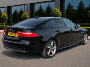 2018 Jaguar Xe 2.0d R-Sport Auto Euro 6 (s/s) 4dr in Black — image 5