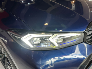 2023 BMW 3 Series 3.0 M340i Xdrive Touring in Blue — image 3
