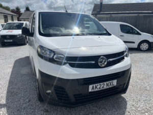 2022 Vauxhall Vivaro 1.5 Turbo D 2900 Dynamic in White — image 2