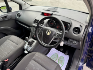 2017 Vauxhall Meriva 1.4 I Life in Blue — image 5