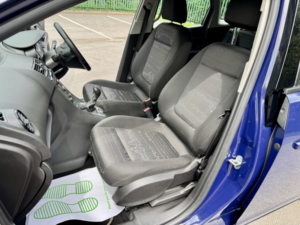 2017 Vauxhall Meriva 1.4 I Life in Blue — image 6