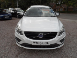 2015 Volvo Xc60 2.0 R-Design D4 in White — image 2