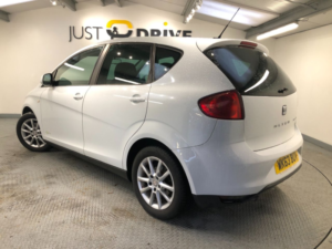 2013 SEAT Altea 1.6 Tdi Cr Ecomotive Se Copa 5d 105 Bhp in White — image 4