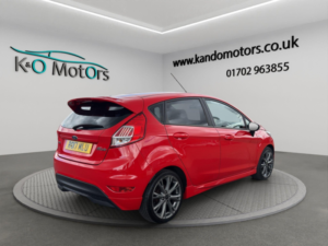2017 Ford Fiesta 1.0t Ecoboost St-Line Euro 6 (s/s) 5dr in Red — image 4