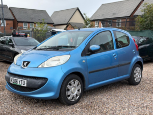 2006 Peugeot 107 1.0 12v Urban 2 Tronic Euro 4 5dr in Blue — image 3