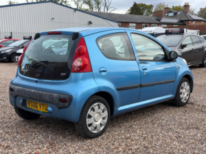2006 Peugeot 107 1.0 12v Urban 2 Tronic Euro 4 5dr in Blue — image 6