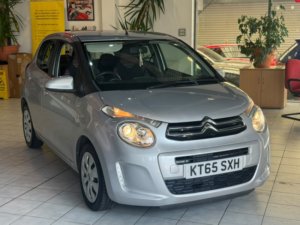 2016 Citroen C1 1.2 Puretech Feel in Grey — image 2