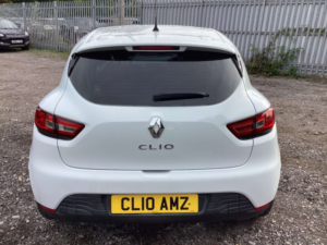 2013 Renault Clio 1.2 16v Expression + in White — image 2