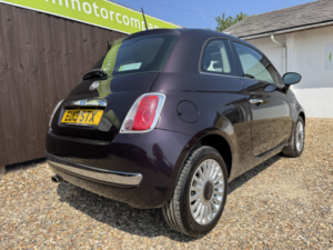 2013 Fiat 500 1.2 Lounge in Purple — image 6