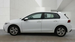 2022 Volkswagen Golf 1.5 Tsi Life Euro 6 (s/s) 5dr in White — image 6