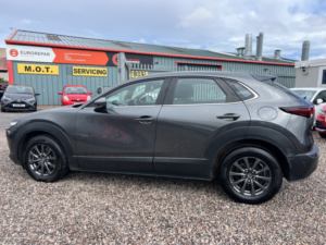 2020 Mazda Cx-30 2.0 Skyactiv-X Mhev Se-L Lux in Grey — image 6