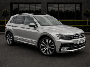 2017 Volkswagen Tiguan 2.0 Tdi Bluemotion Tech R-Line DSG 4motion Euro 6 (s/s) 5dr in Silver — image 4