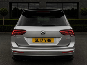 2017 Volkswagen Tiguan 2.0 Tdi Bluemotion Tech R-Line DSG 4motion Euro 6 (s/s) 5dr in Silver — image 6