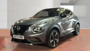2022 Nissan Juke 1.6 Tekna+ SUV 5dr Petrol Hybrid Auto Euro 6 (143 Ps) in Grey — image 2