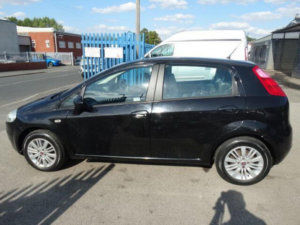 2008 Fiat Grande Punto 1.4 Eleganza 5dr in Black — image 5