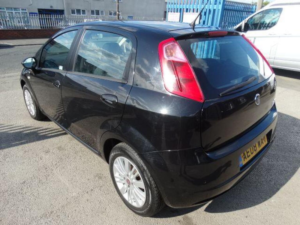 2008 Fiat Grande Punto 1.4 Eleganza 5dr in Black — image 6