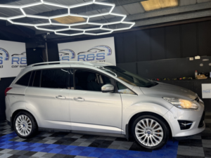 2015 Ford Grand C-Max 1.6 Tdci Titanium in Silver — image 2