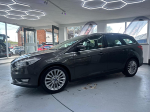 2014 Ford Focus 1.5 Tdci Titanium X Euro 6 (s/s) 5dr in Grey — image 2