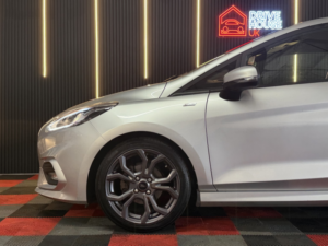 2017 Ford Fiesta 1.0 T Ecoboost St-Line in Silver — image 3