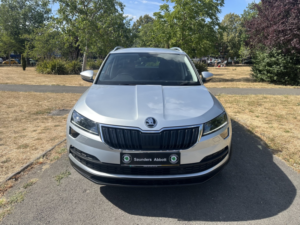 2019 Skoda Karoq 2.0 Tdi Se L in Silver — image 2