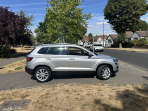 2019 Skoda Karoq 2.0 Tdi Se L in Silver — image 3