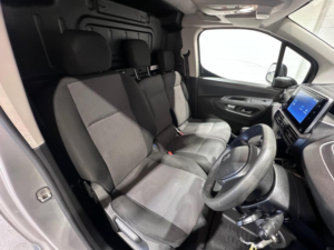 2022 Peugeot Partner 1.5 Bluehdi 1000 Professional Premium Standard Panel Van Swb Euro 6 5dr in Silver — image 3